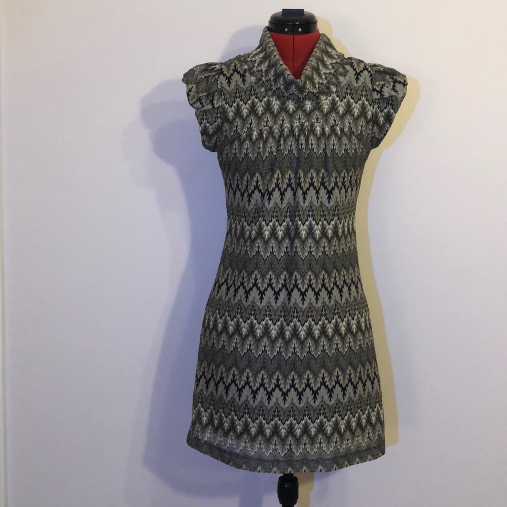 Short Sleeve Dress